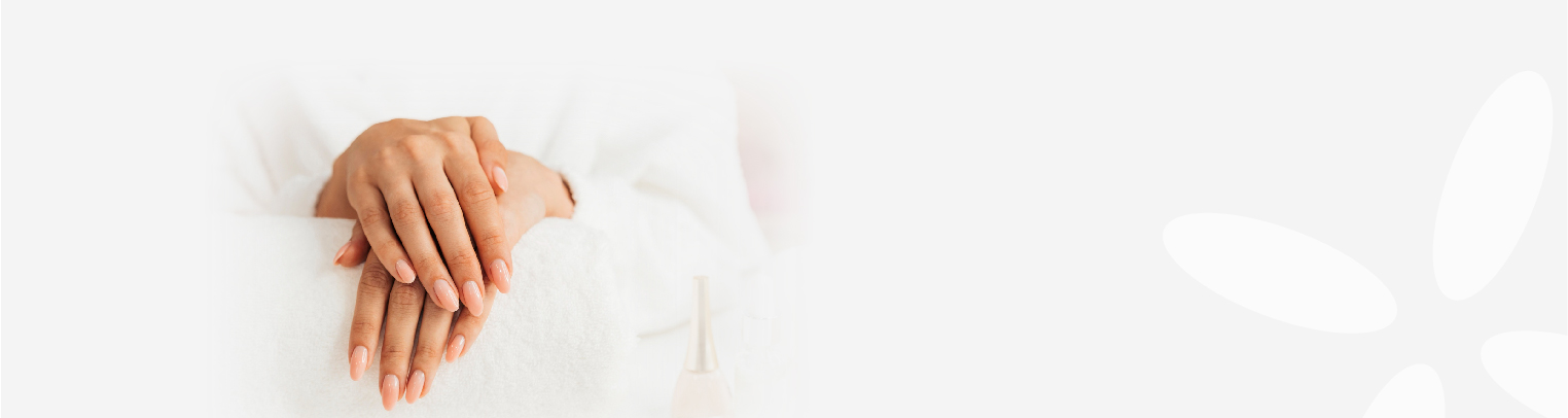 خدمات المانيكير والباديكير